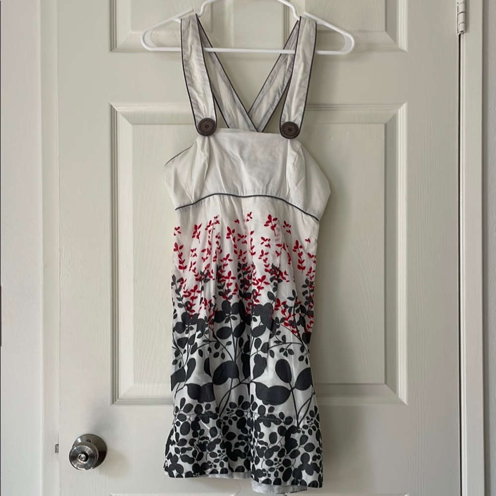 $2! 5 for $10 🔥White Dress with Grey and Red Floral Accents